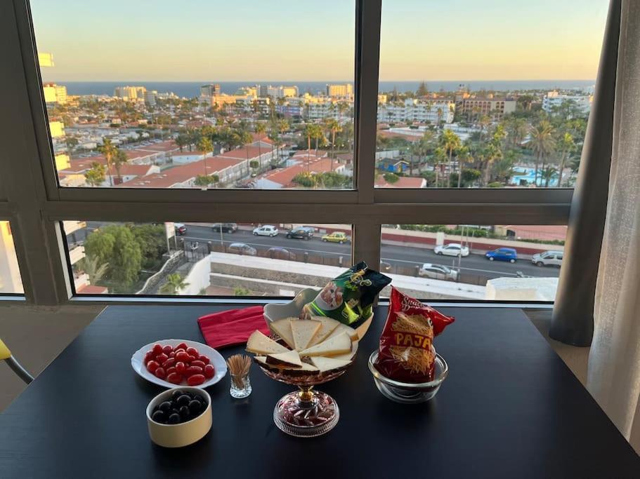 Traumhafte Wohnung Mit Panoramablick Und Pool Playa del Inglés Exterior foto